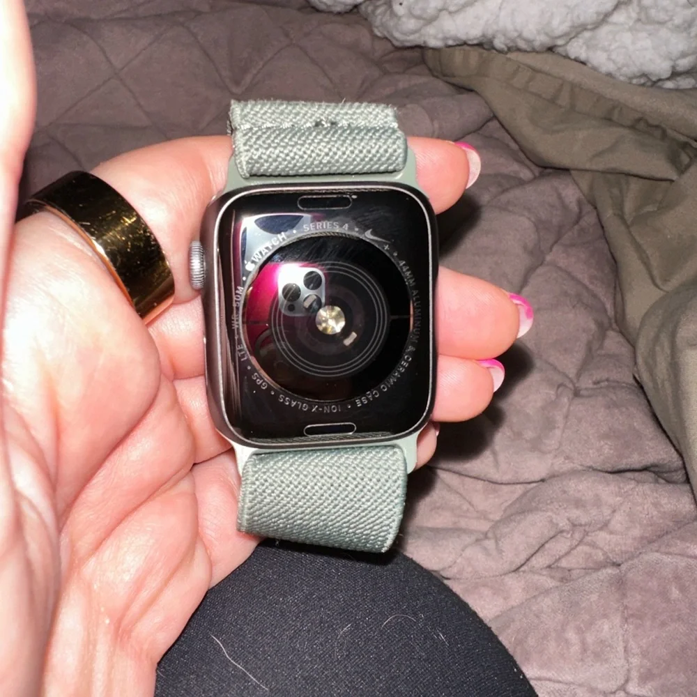Apple Watch Series 4 Nike+